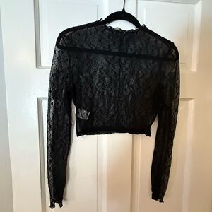 Black Long Sleeve Cropped Lace Blouse